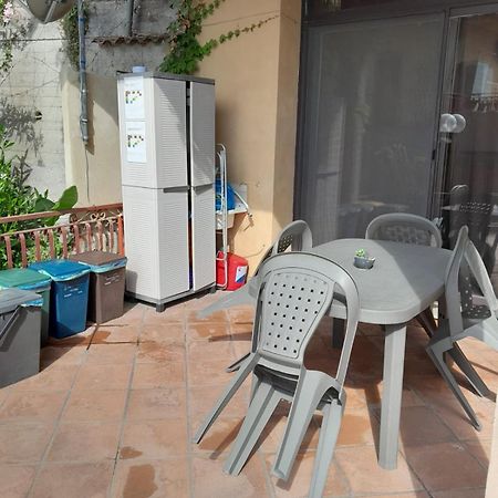 Elegance apartment Taormina Letojanni Exterior foto